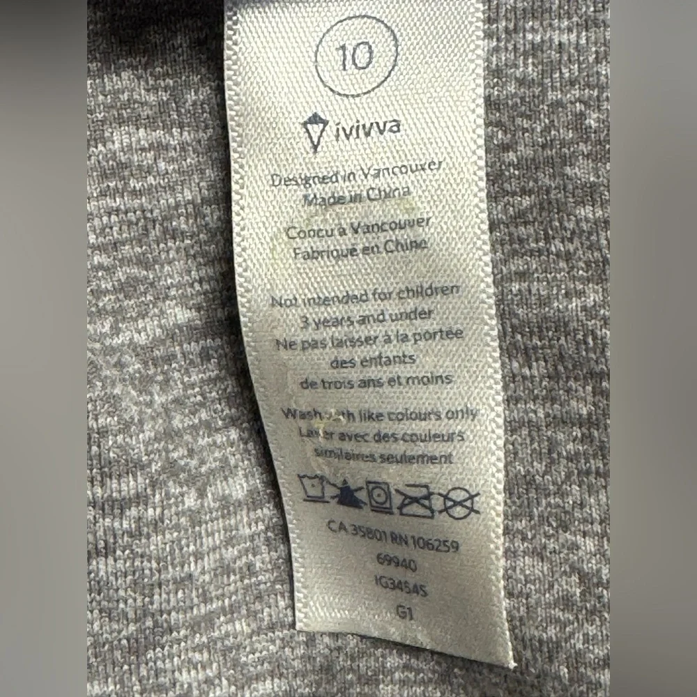 EUC Ivivva by Lululemon Practice Ready long-sleeve tee in heathered slate gray